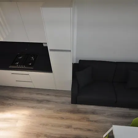 North Wind & Apartment